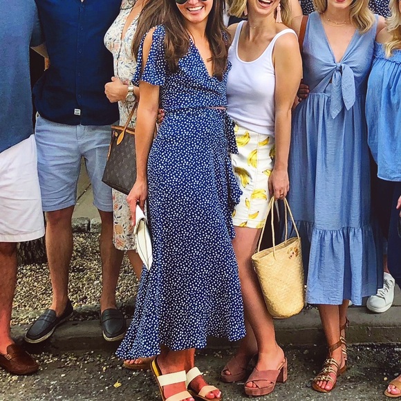 Lulus Dresses & Skirts - Lulus 2 piece blue and white polka dot dress